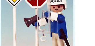 Playmobil - 3324v1-fam - Policeman