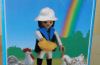 Playmobil - 3595v1-ant - Farmer with chicks
