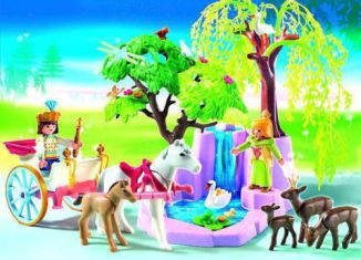 Playmobil - 5021 - Princess and Prince with Chariot and Waterfall