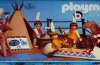 Playmobil - 3250v2 - Indians with Teepee and Canoe