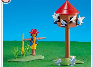 Playmobil - 7752 - Pigeon Loft and Scarecrow - Detail Playmobil - 7752 - Pigeon Loft and Scarecrow