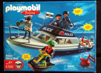Playmobil - 5700-usa - Police Patrol Boat - Detail Playmobil - 5700-usa - Police Patrol Boat