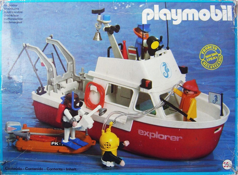 Playmobil 23.80.9-trol - Research Boat with Divers - Box