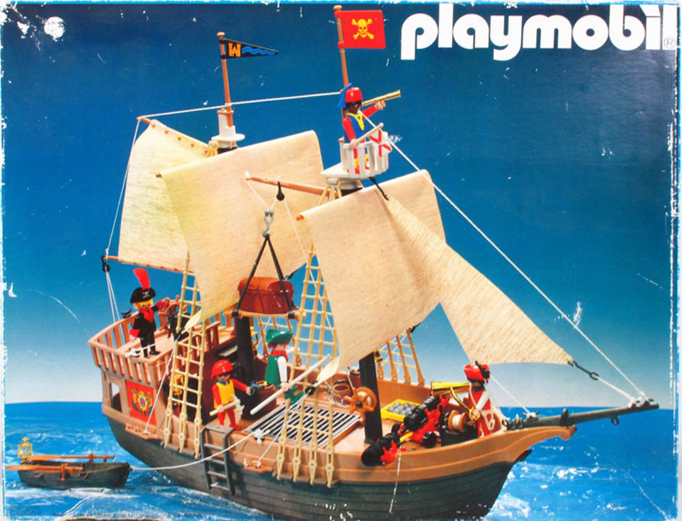 0526 Nice mat 3750 playmobil boat, pirate, vintage 