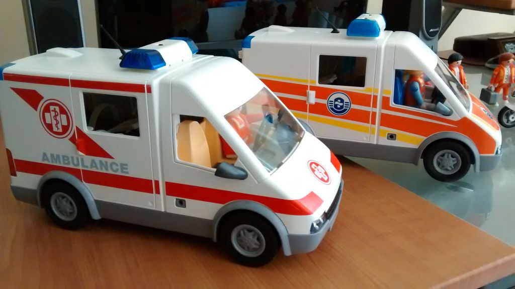 Playmobil retrovisores izquierda turismos ambulancia 