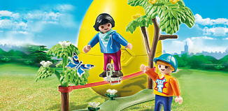 Playmobil - 6839 - Kids playing at the line