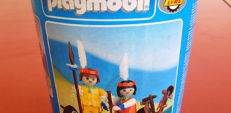 Playmobil - 2105-lyr - Indians with Canoe