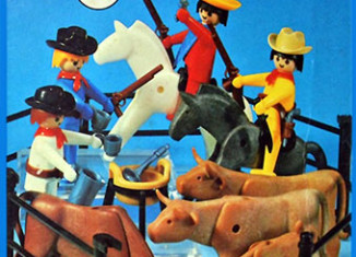 Playmobil - 23.48.4-trol - 4 cowboys with cattle