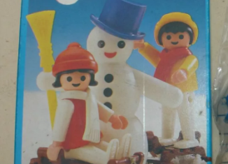 Playmobil - 3393-ant - Snowman With Children