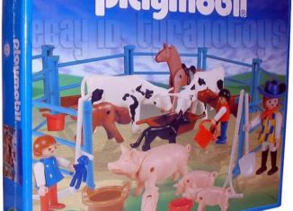 Playmobil - 9515-ant - Pigs And Cows On The Farm