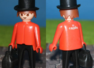 Playmobil - 00000 - "Candia" Red Traveller