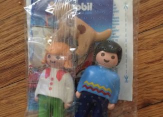 Playmobil - 0000-usa - Mamá, papá y perro de la feria del juguete de Nueva York