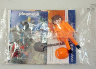 Playmobil - 30823122v2 - SBB Construction Worker with Shovel - Detail Playmobil - 30823122v2 - SBB Construction Worker with Shovel