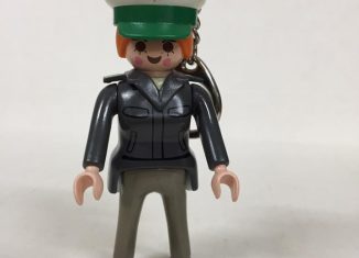 Playmobil - 7429 - Policewoman Keychain