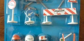 Playmobil - 3212s1v2 - Policeman & workers