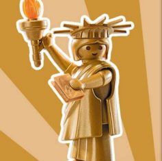 Playmobil - 9242v9 - Golden Liberty Statue - Detail Playmobil - 9242v9 - Golden Liberty Statue