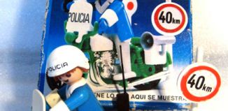 Playmobil - 13572-xat - Policeman with motorcycle