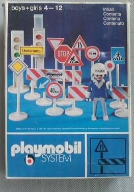 Playmobil 3204s1v1 - Traffic Signs and Policeman - Box