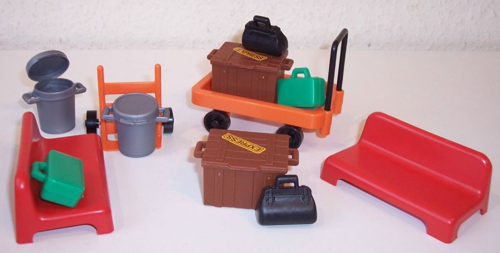 1974 Geobra Playmobil System 3206 Gare Bagage Chemin de Fer