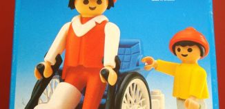 Playmobil - 3363-lyr - Patient im Rollstuhl