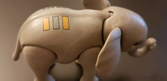 Playmobil - 00000-ger - Éléphant promotionnel bébé Grafe
