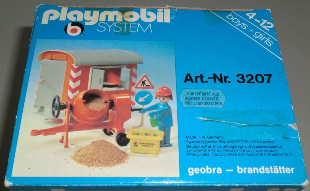 Playmobil 3207s1v2 - Construction Trailer and Cement Mixer - Box