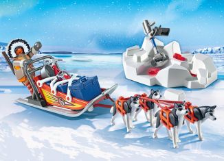 Playmobil - 9057 - Husky-Drawn Sled