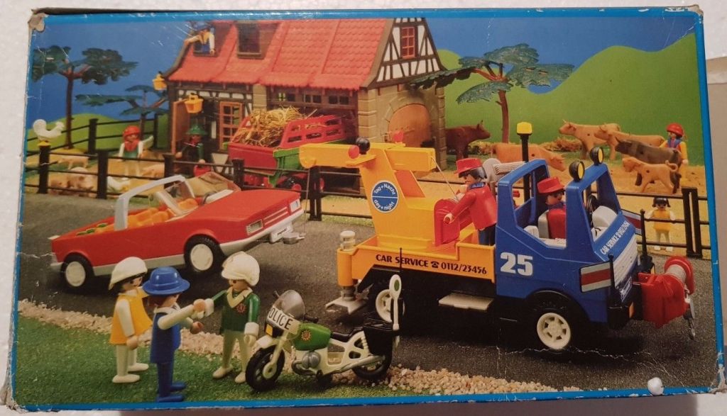 Playmobil 3453-usa - Blue/Yellow Tow Truck - Box