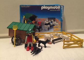 Playmobil - 13412-aur - Set Shepherd with sheeps