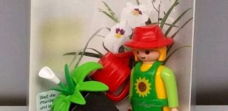 Playmobil - 30818372-ger - Planter Lechuza with flower pot and watering can