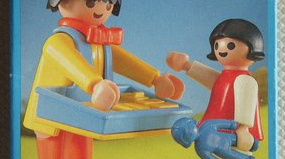 Playmobil - 3307 - Candy Man with Tray