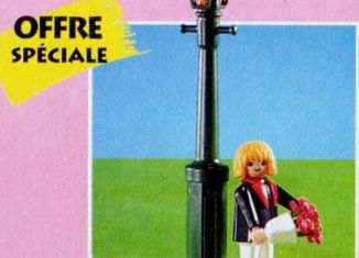 Playmobil - 7031 - Man In Tux With Flowers & Lamppost