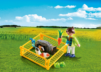 Playmobil - 4794 - Girl with Guinea Pigs - Detail Playmobil - 4794 - Girl with Guinea Pigs