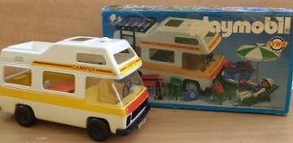 Playmobil - 3258-lyr - Family camper