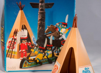 Playmobil - 3483v4 - Indians, Wigwam, Canoe, etc.
