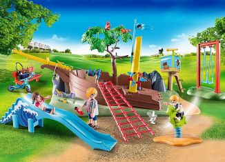Playmobil - 70741 - Adventureplayground with shipwreck