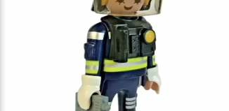 Playmobil - 70149v8 - Firefighter