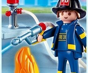 Playmobil - 5796 - Fire Chief - Detail Playmobil - 5796 - Fire Chief