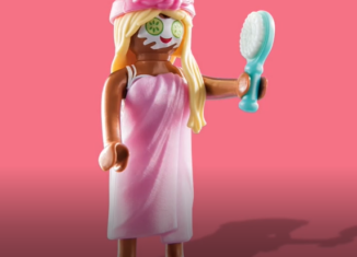 Playmobil - 70735v1 - Lady with face mask
