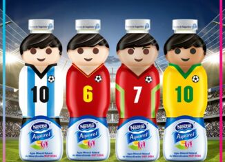 Playmobil - 00000 - Nestlé Aquarel Playmobil Football - Detail Playmobil - 00000 - Nestlé Aquarel Playmobil Football