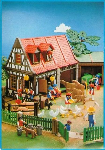 Playmobil 3595v2 - Farmer's Wife And Chickens - Back