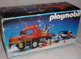 Playmobil - 3961v1 - Red Tow Truck