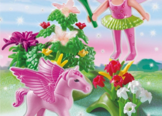 Playmobil - 5351 - Spring Fairy with Pegasus 'Cherry Blossom'