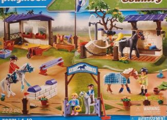 Playmobil - 70871-ger - Horse show with horse cleaning area