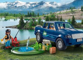 Playmobil - 71038 - Fisher with Truck