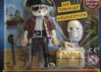 Playmobil - 30799853-ger - Pirate Grey Beart with skull and treasure box - Detail Playmobil - 30799853-ger - Pirate Grey Beart with skull and treasure box
