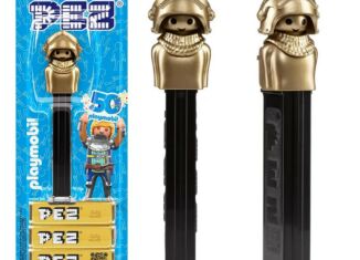 Playmobil - 00000 - PEZ Dispenser Knight 50 years Playmobil - Detail Playmobil - 00000 - PEZ Dispenser Knight 50 years Playmobil