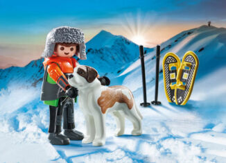 Playmobil - 71741 - Young man in snowshoes and his Saint Bernard