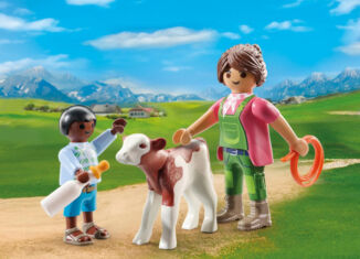 Playmobil - 71803 - Farmer and child with a calf