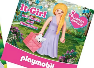 Playmobil - 30797874-ger - It-girl with bag and little dog